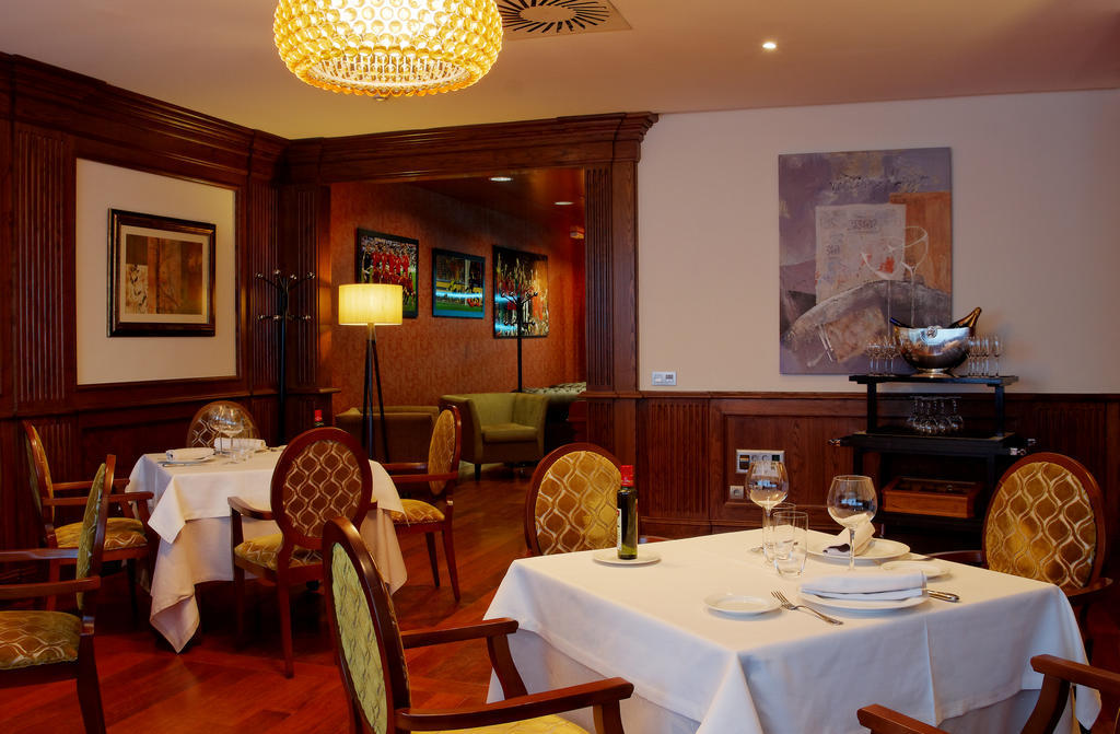 Hotelsefutbol Las Rozas de Madrid Zewnętrze zdjęcie