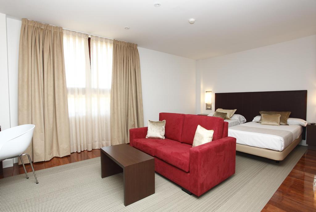 Hotelsefutbol Las Rozas de Madrid Zewnętrze zdjęcie